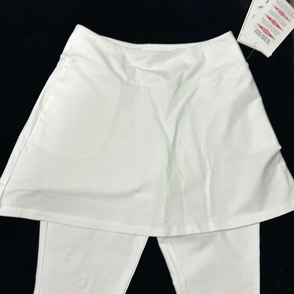 NWT Wicked by women with control white pants and skirt combo medium - Picture 2 of 7